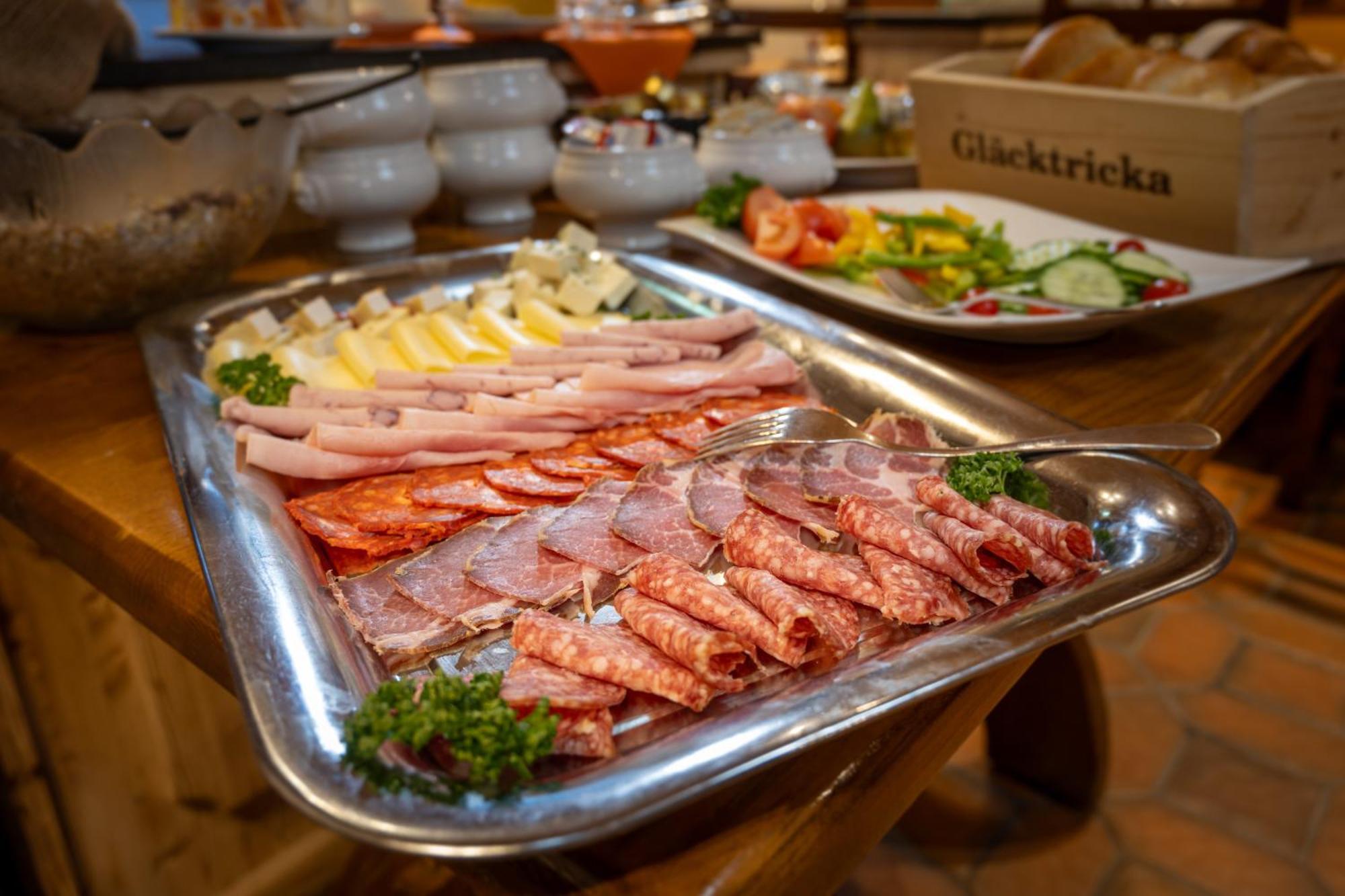 Mountain Lodge Grächen Екстериор снимка