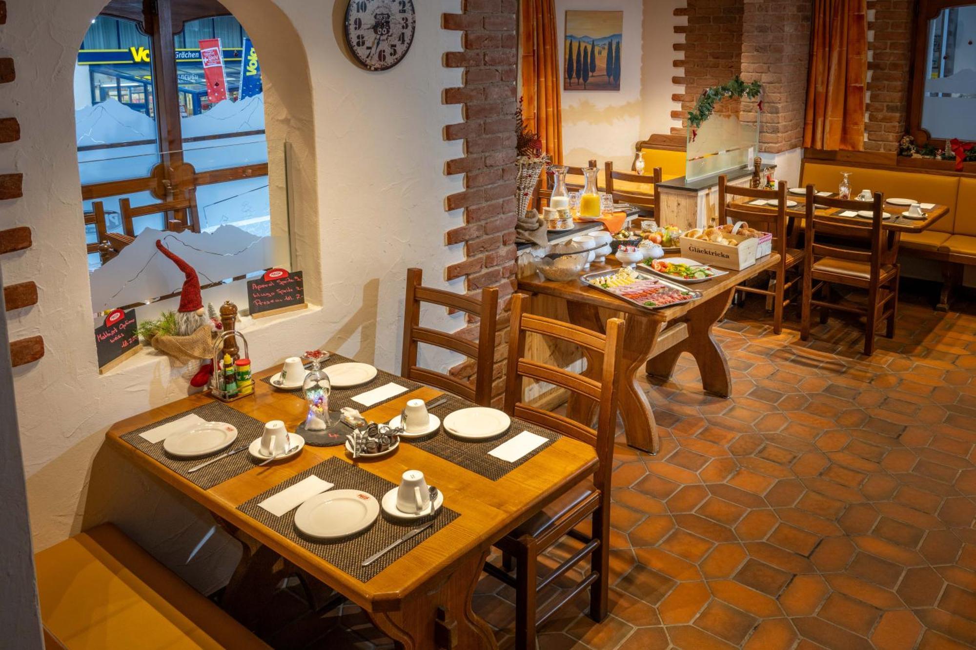 Mountain Lodge Grächen Екстериор снимка