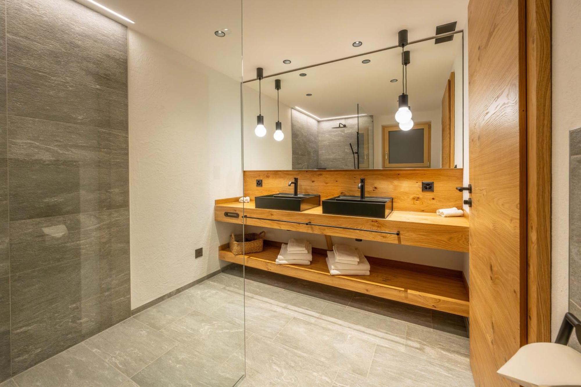 Mountain Lodge Grächen Екстериор снимка