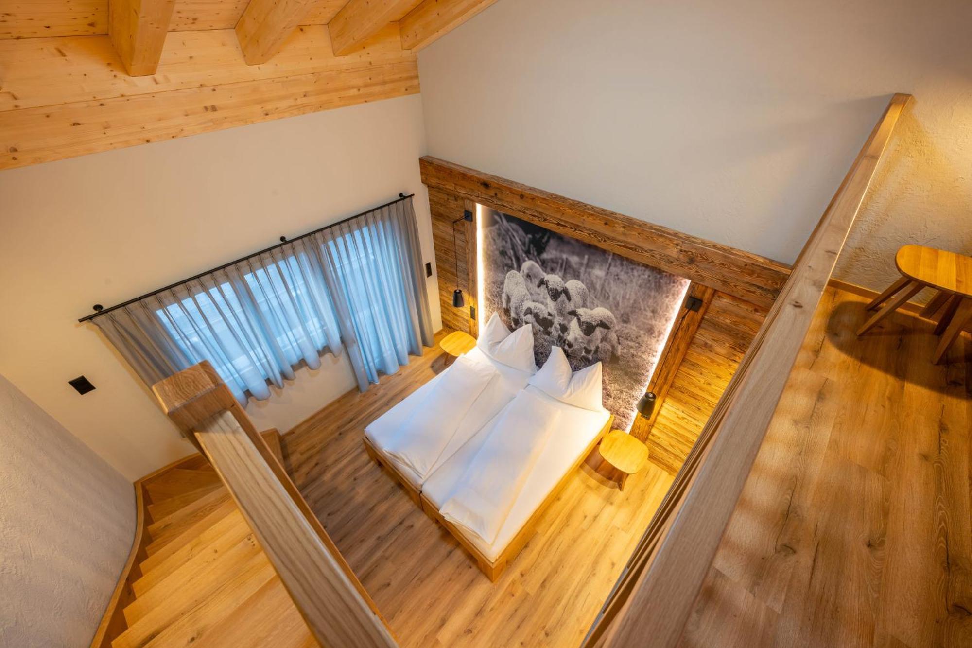 Mountain Lodge Grächen Екстериор снимка